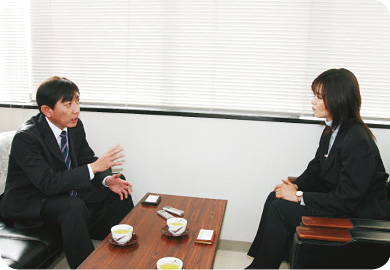 �y�ًƎ�l�b�g�z�����o�c��񎏁w���ۃW���[�i���x���ʎ�ފ�� �f�ڋL������ދL���ʐ^